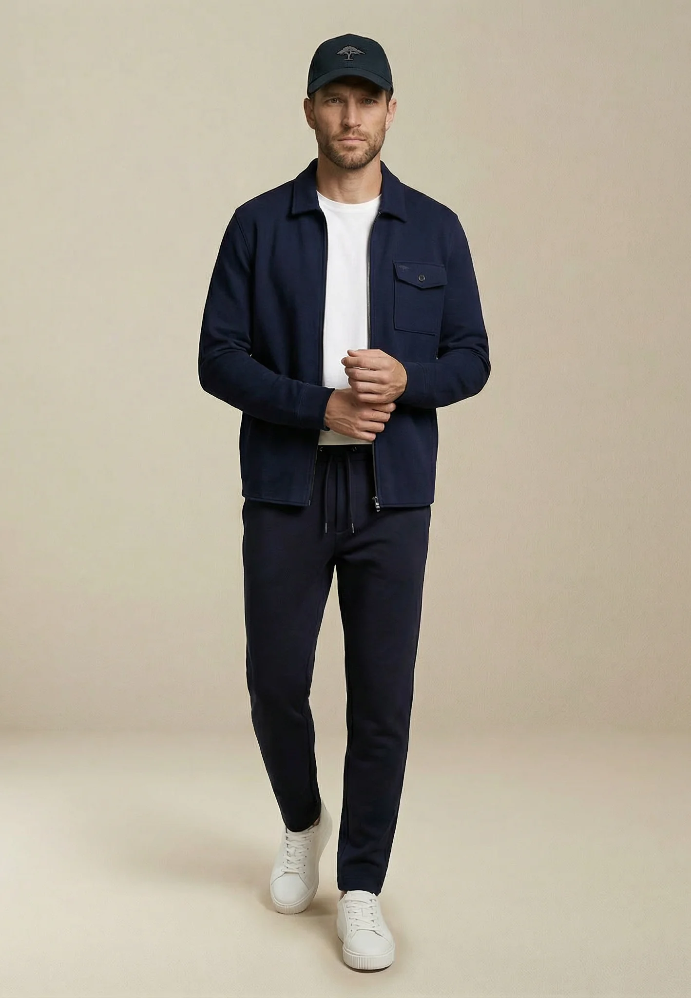 Sweatjacke im Blouson-Stil aus Baumwoll-Mix mit Brusttasche - Image 3
