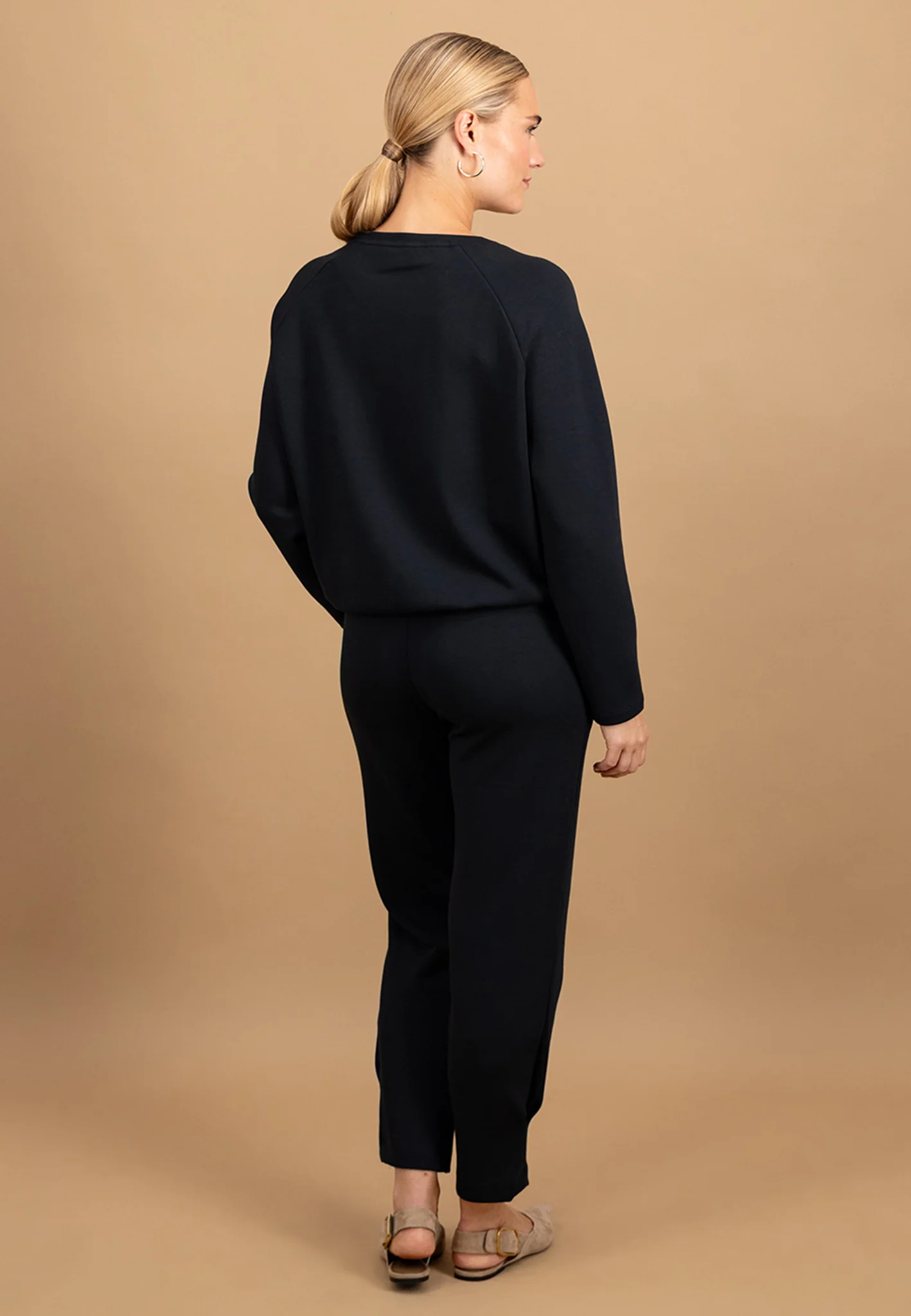 Sweatshirt aus Viskose-Mix mit Tunnelzug-Saum - Image 3