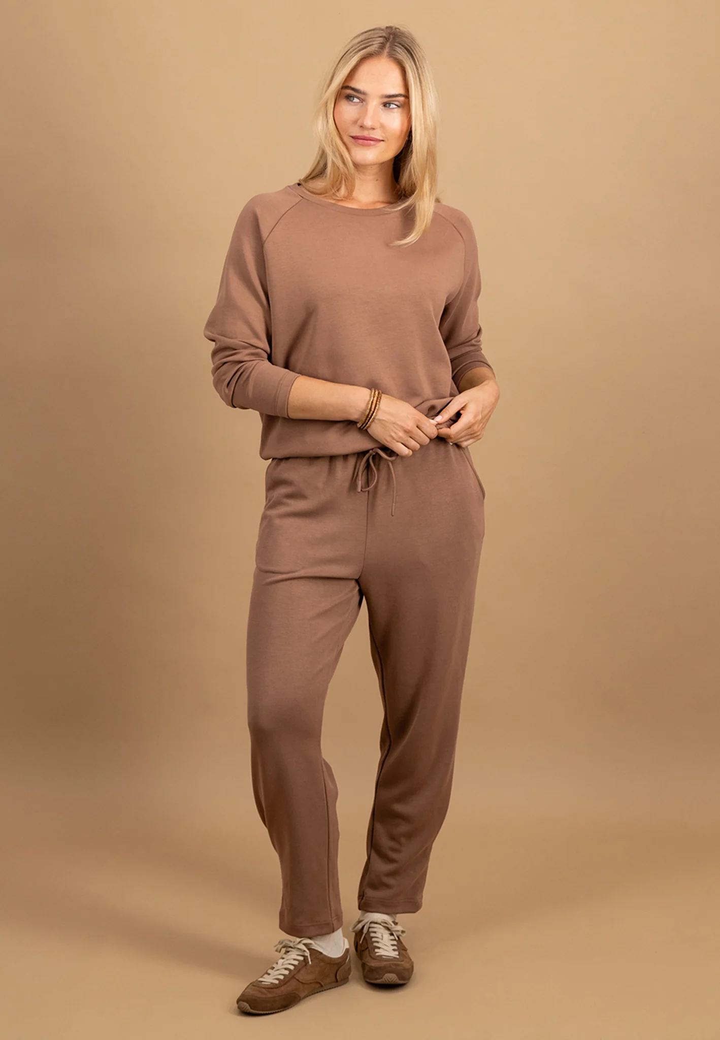 Sweatshirt aus Viskose-Mix mit Tunnelzug-Saum - Image 8