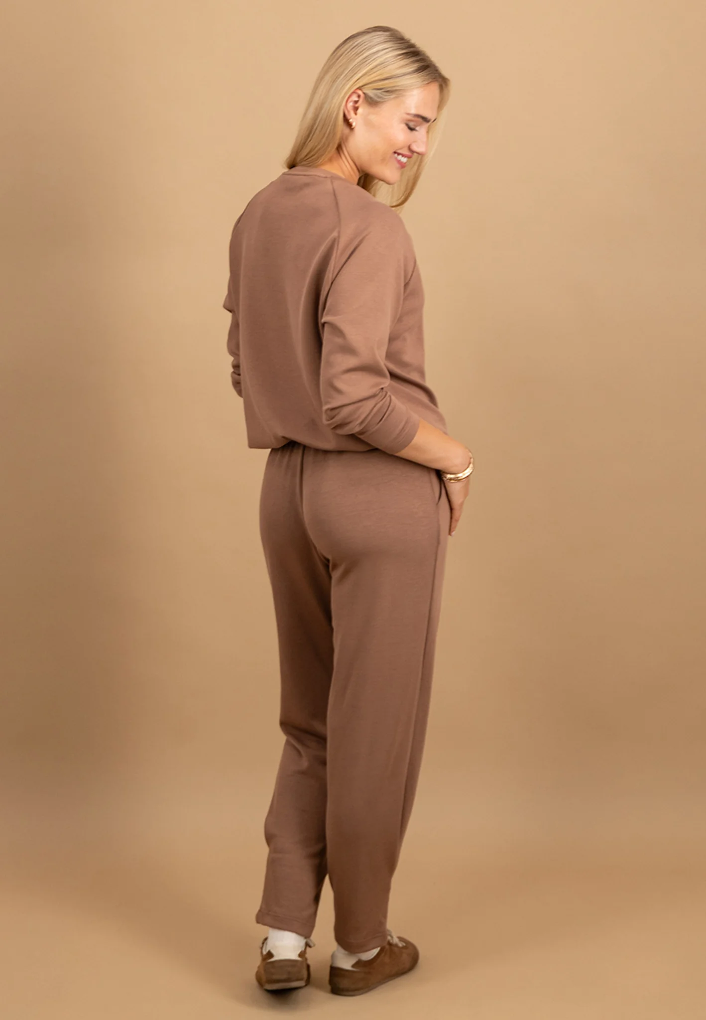 Sweatshirt aus Viskose-Mix mit Tunnelzug-Saum - Image 9