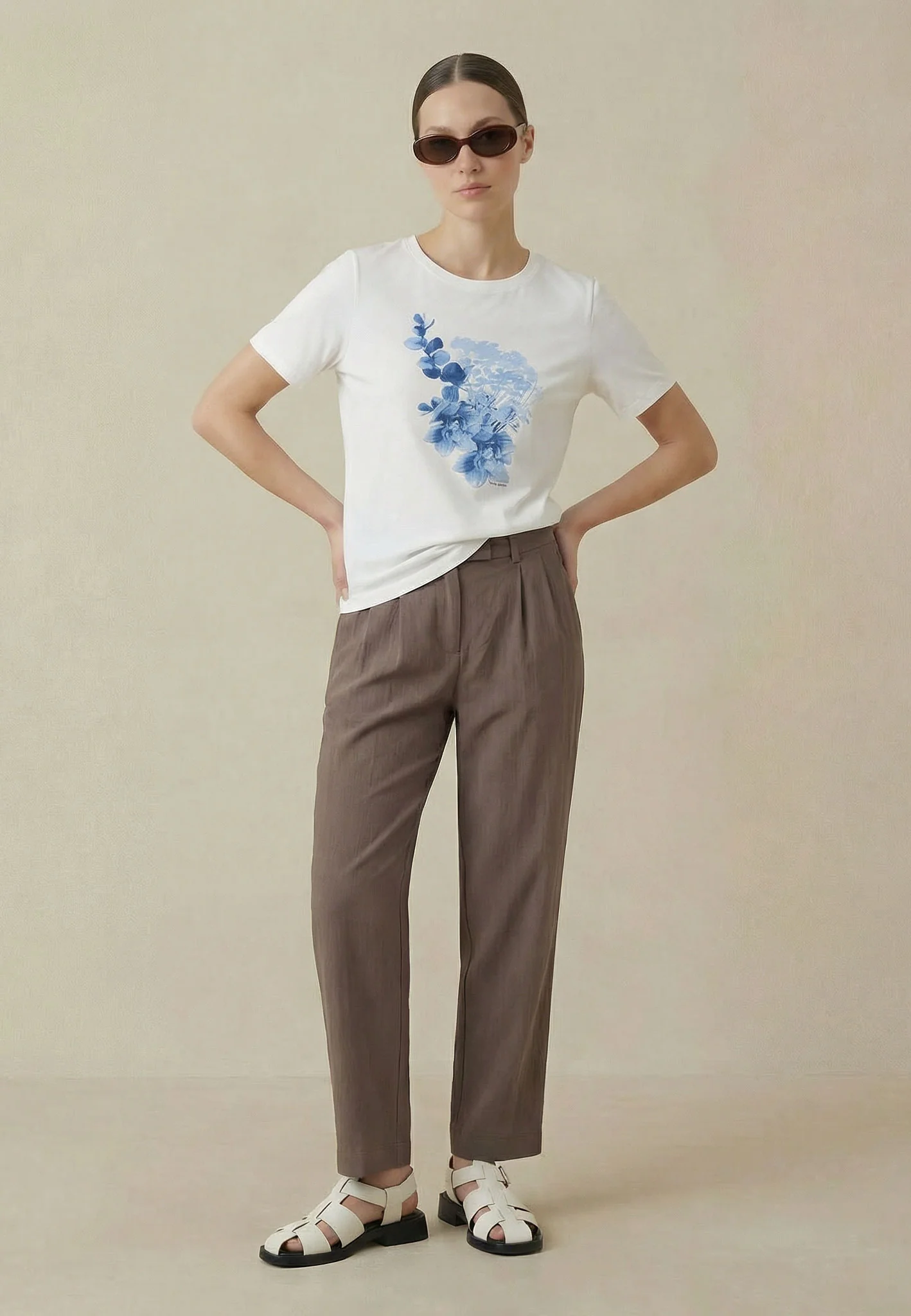 T-Shirt aus Baumwoll-Viskose-Mix mit floralem Print - Image 3