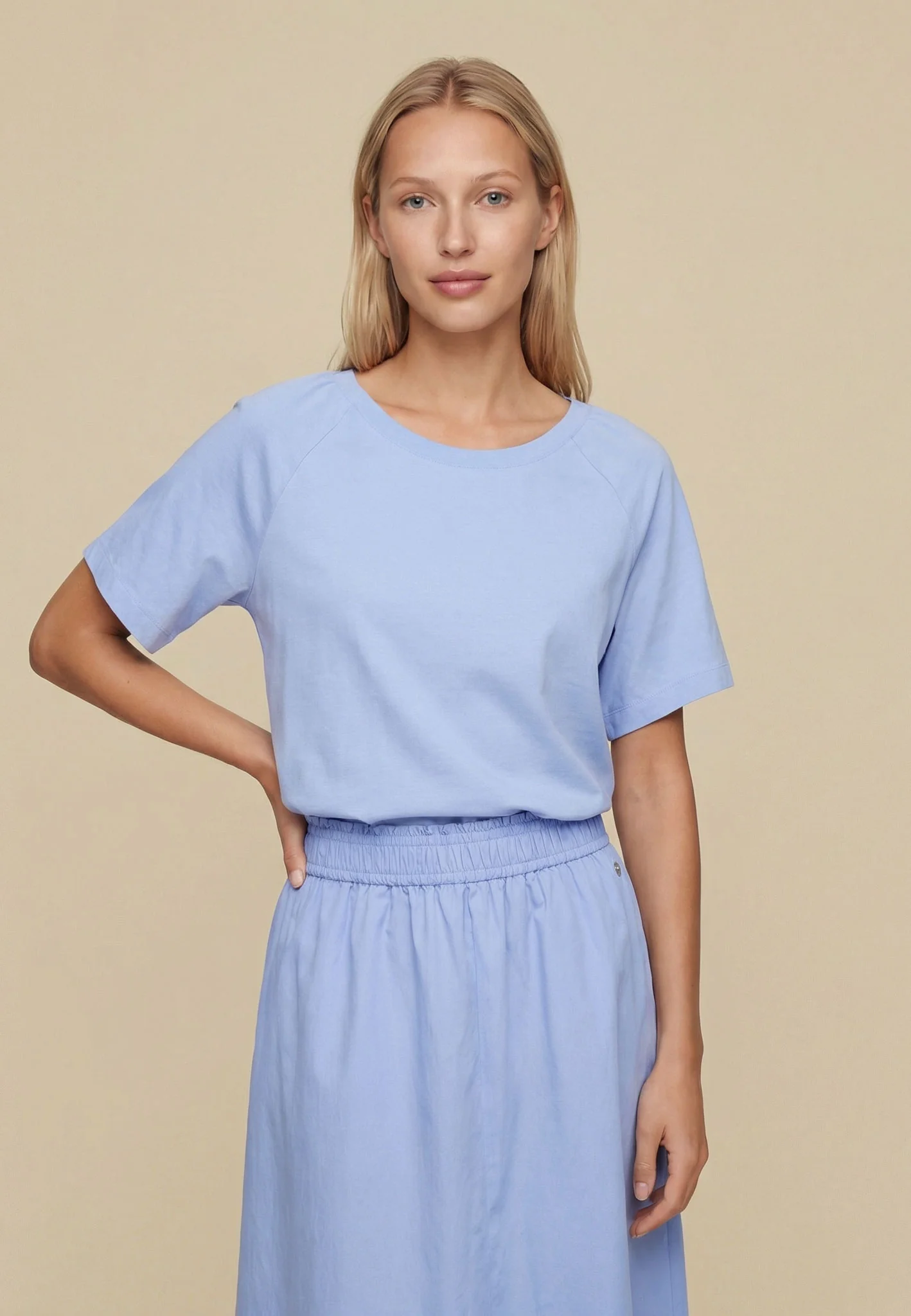 T-Shirt aus Baumwoll-Viskose-Mix mit Raglanärmeln - Image 6