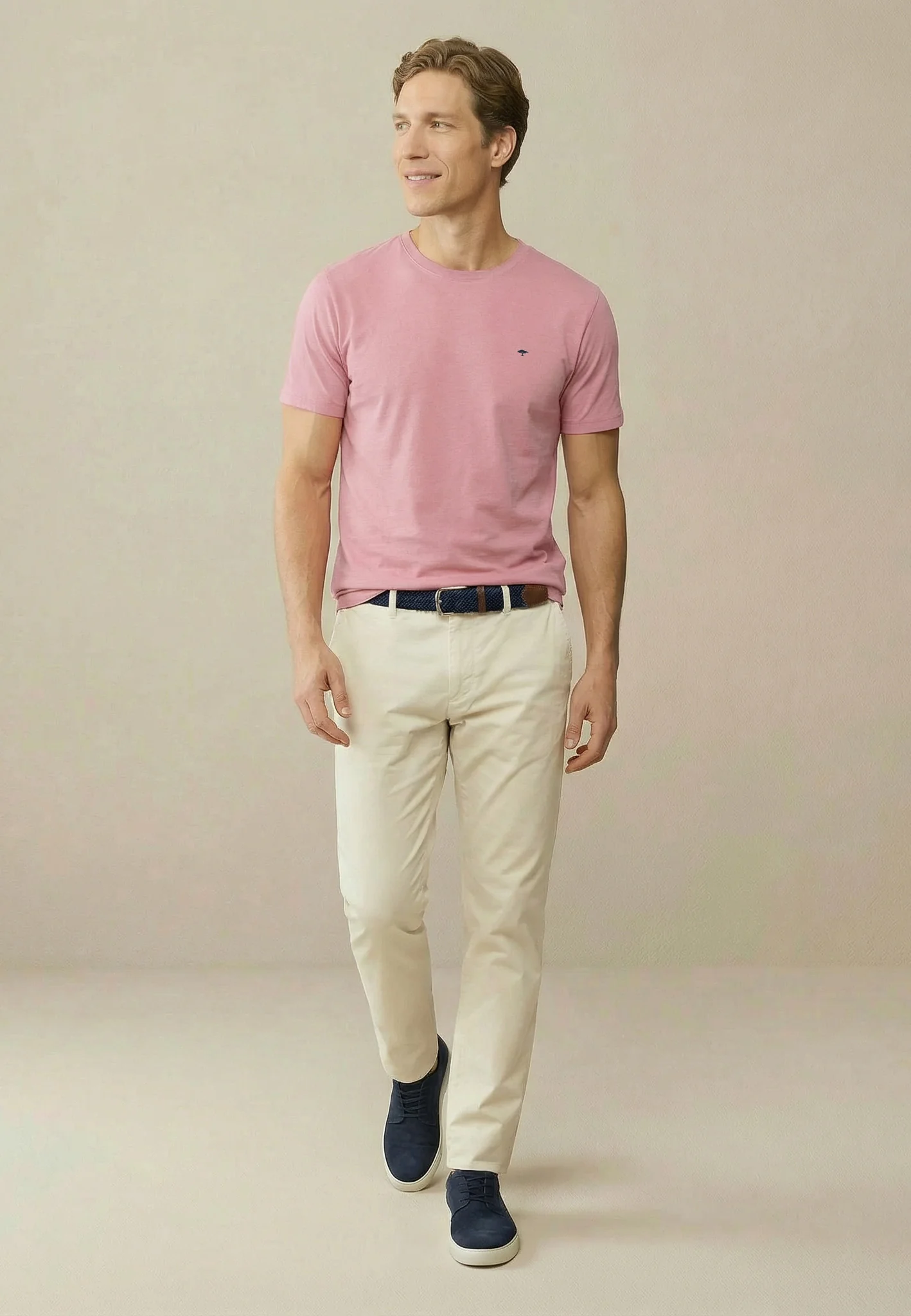T-Shirt aus Baumwolle mit Rundhalsausschnitt - Image 38