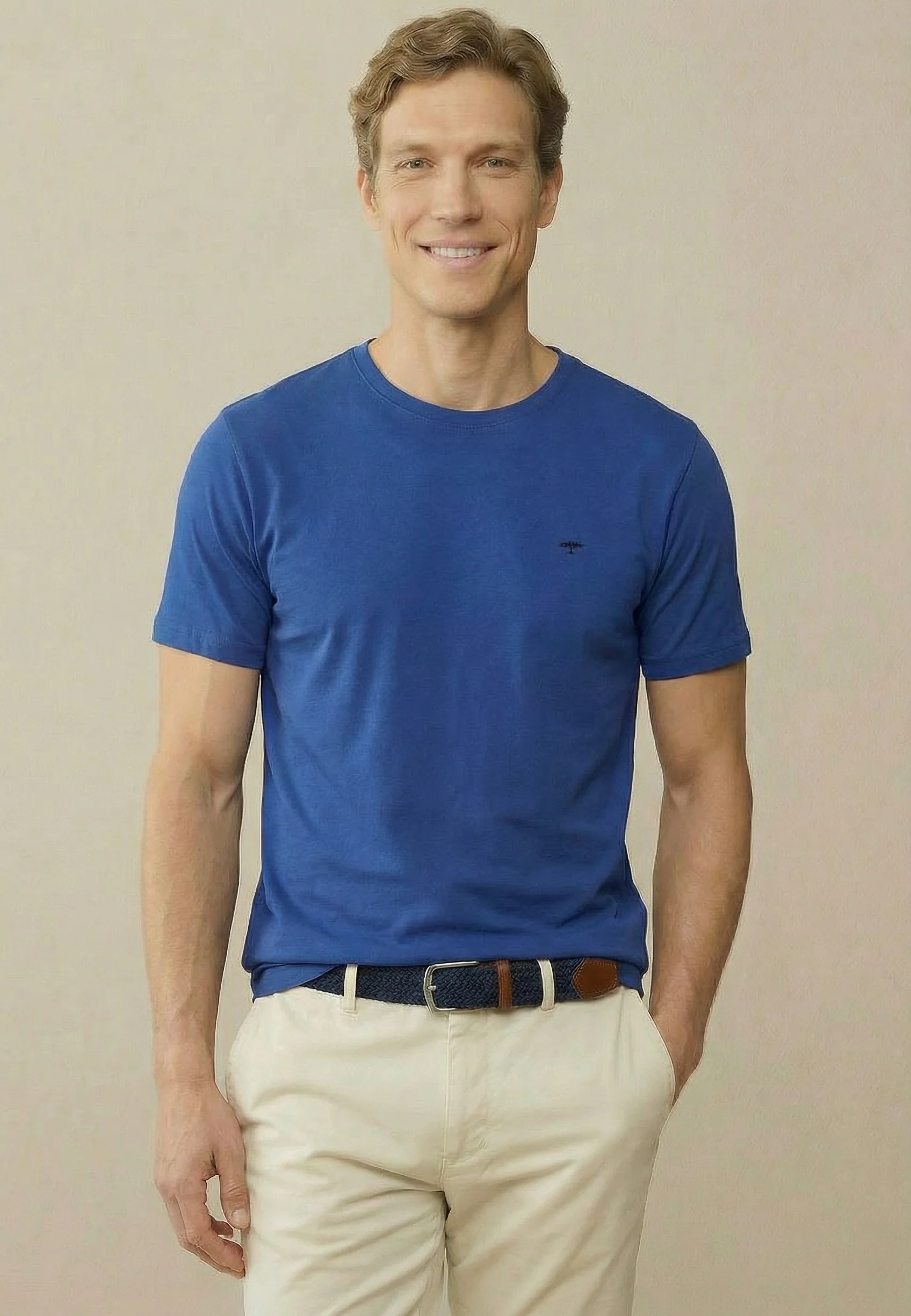 T-Shirt aus Baumwolle mit Rundhalsausschnitt - Image 41
