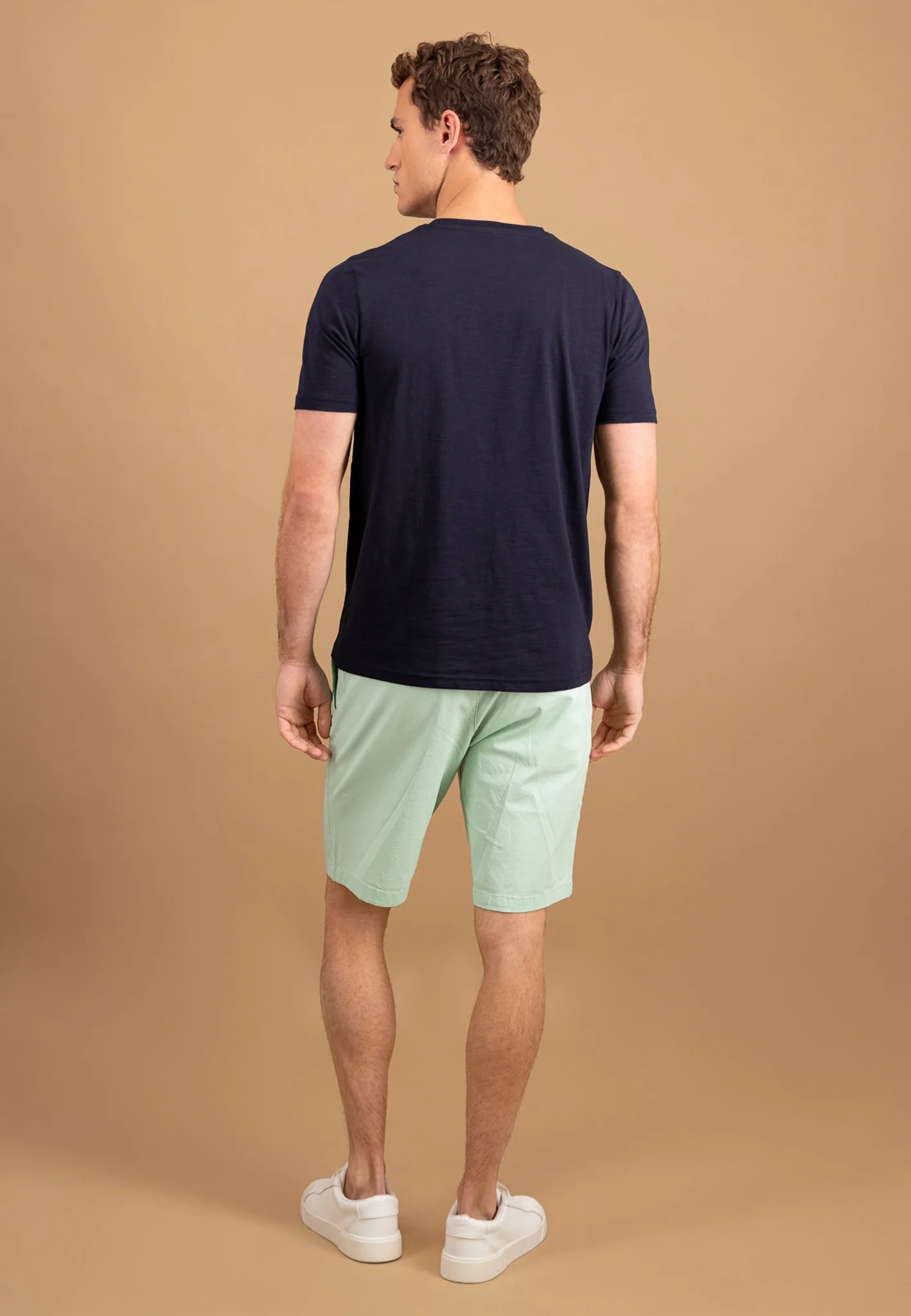 T-Shirt aus Baumwolle mit Rundhalsausschnitt und Frontprint - Image 3