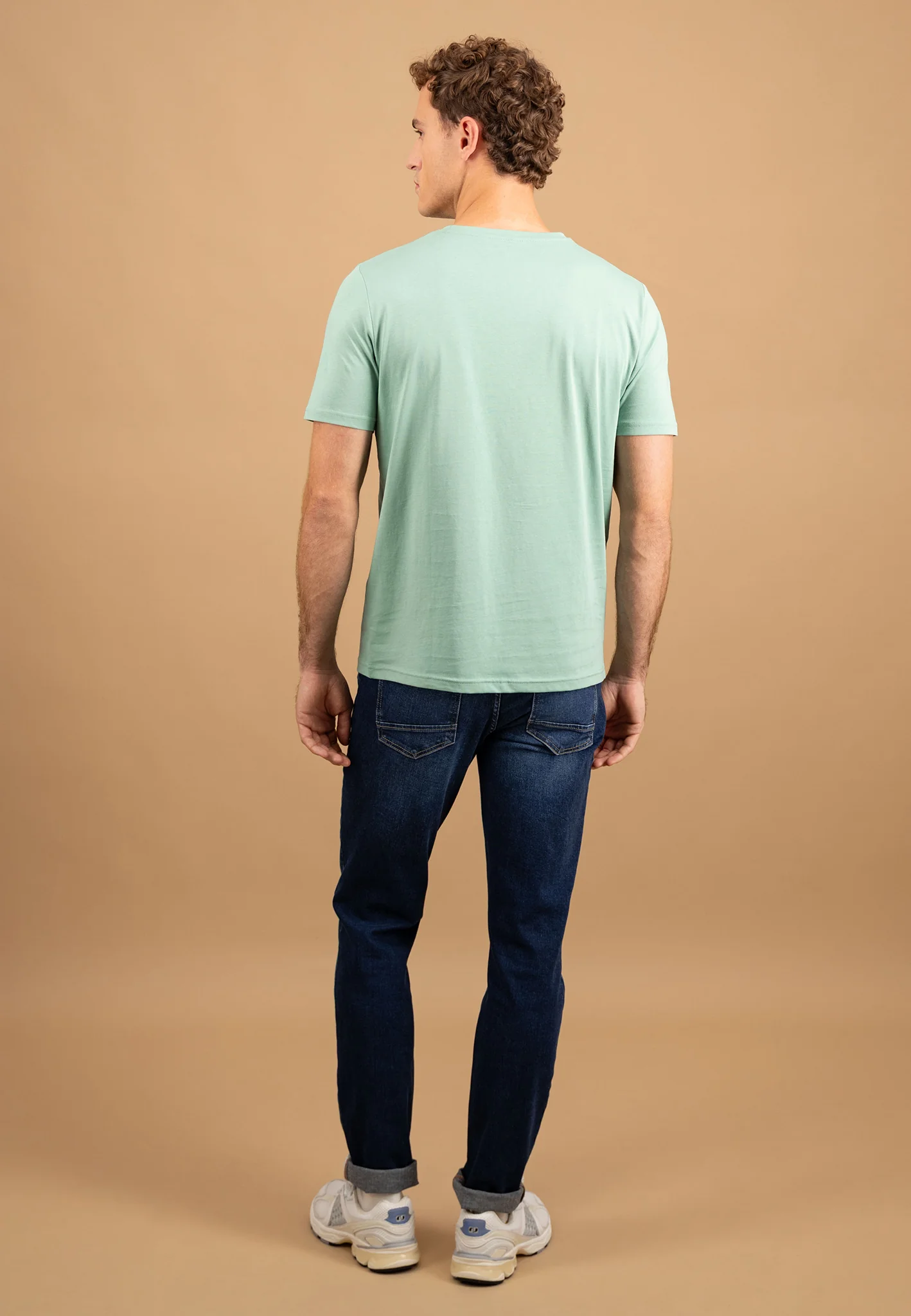 T-Shirt aus Baumwolle mit Rundhalsausschnitt und Logo-Stickerei - Image 27