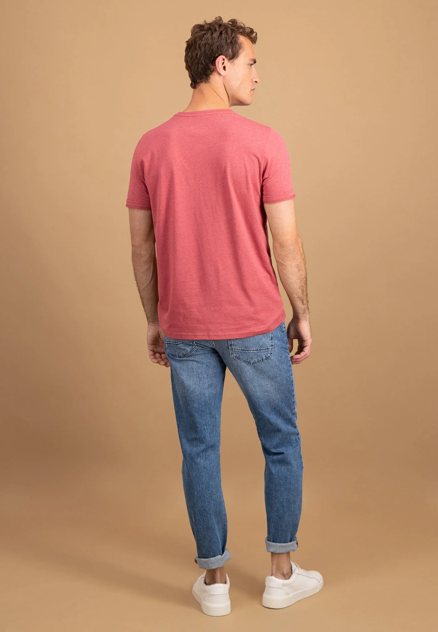 T-Shirt aus Baumwolle mit Rundhalsausschnitt und Logo-Stickerei - Image 9