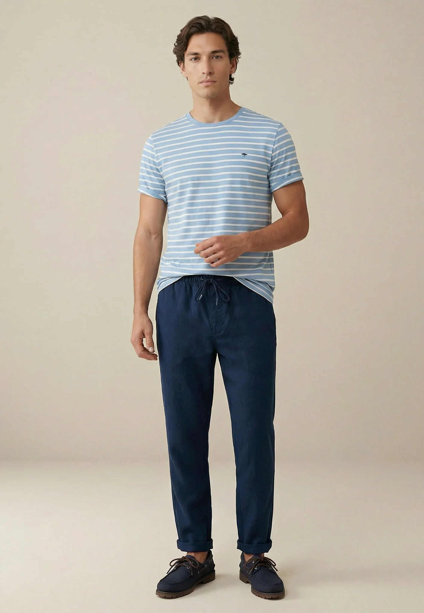 T-Shirt aus Baumwolle mit Streifenmuster und Rundhalsausschnitt - Image 7