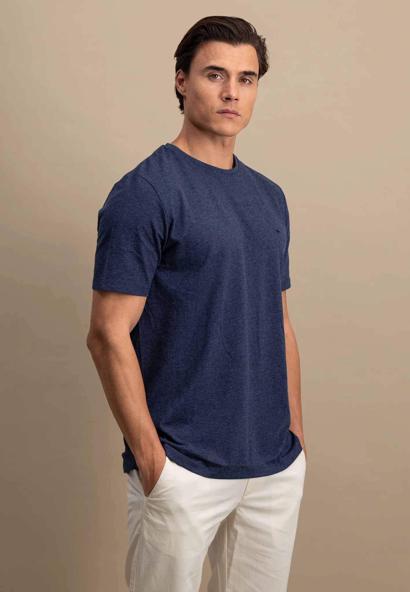 T-Shirt aus Baumwollmix mit Rundhalsausschnitt - Image 5