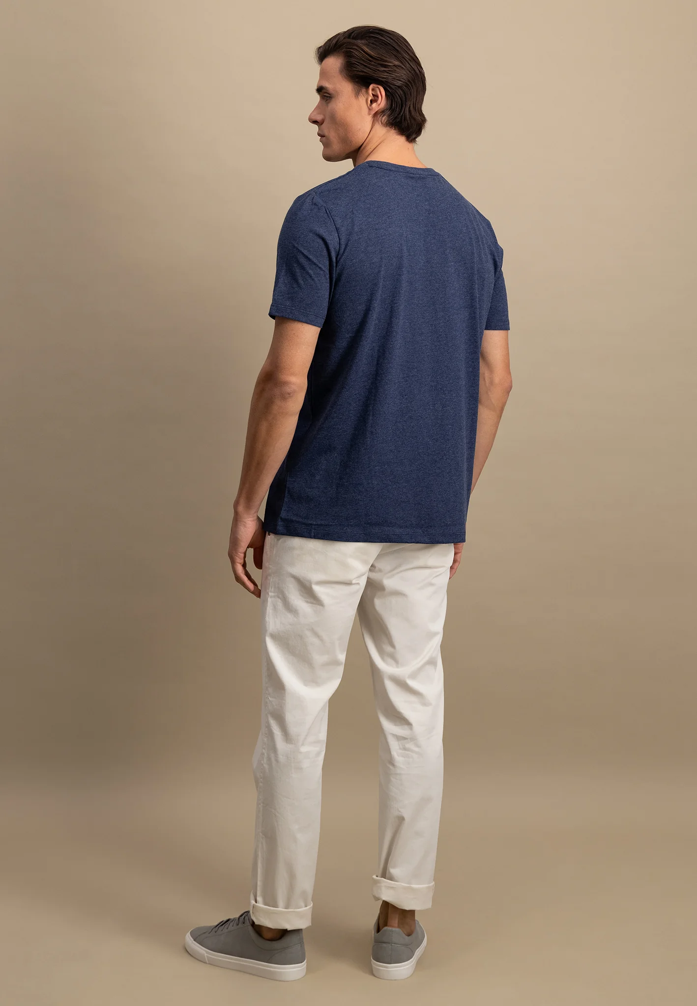 T-Shirt aus Baumwollmix mit Rundhalsausschnitt - Image 7