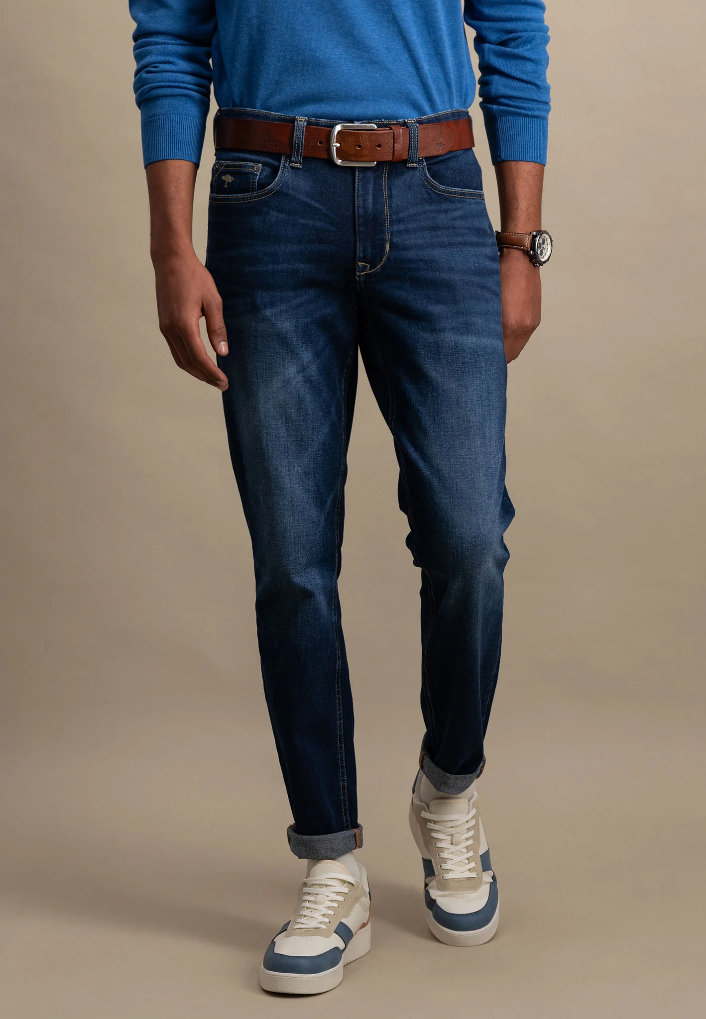 Tapered-Fit Jeans aus Baumwoll-Mix - Image 5